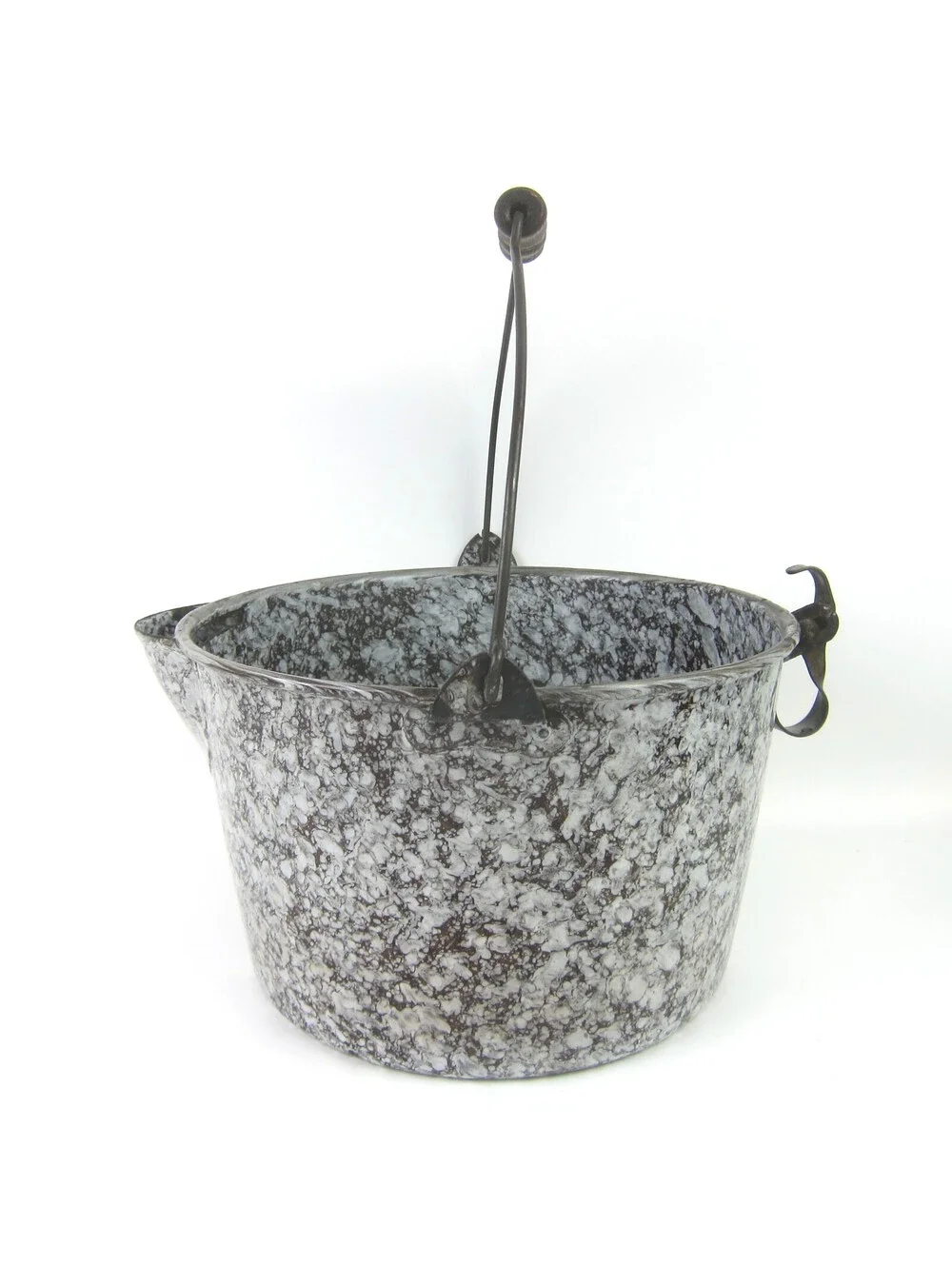 N/A antique graniteware